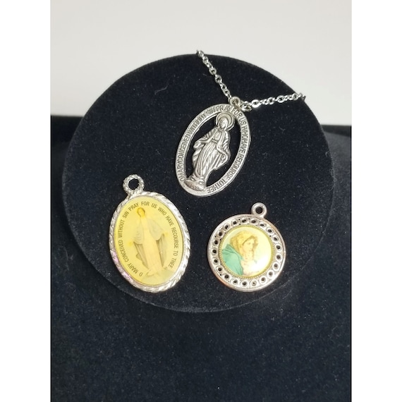Vintage Virgin Mary Necklace, Catholic Pendants (3)
