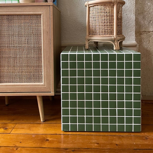 Cube mosaïque 38 cm x 38 cm, carrelé, table basse, d'appoint - tiled side table mosaic cube -déco