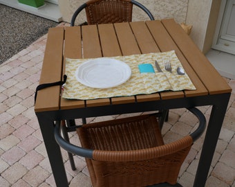 Set de table avec range couverts ou range couverts nomade.