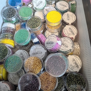 10 x seed beads, bead sale, bead value, assorted glass beads, surprise mix, variety pack, 2.6mm glass beads, size 9 jewellery making beads