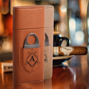 Cigar Holder with Cutter for Groomsmen | Personalized Cigar Holder | Custom Cigar Holder | Cigar Holder with Cutter | Groomsmen Gift