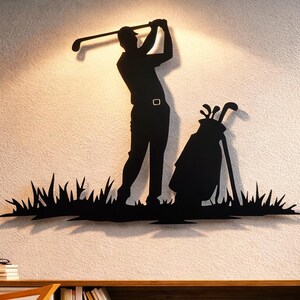 Archivos DXF, SVG y PNG de golf. Escena de jugador de golf. Archivo de corte vectorial para CNC, plasma, láser, Cricut, Glowforge y Xtool.