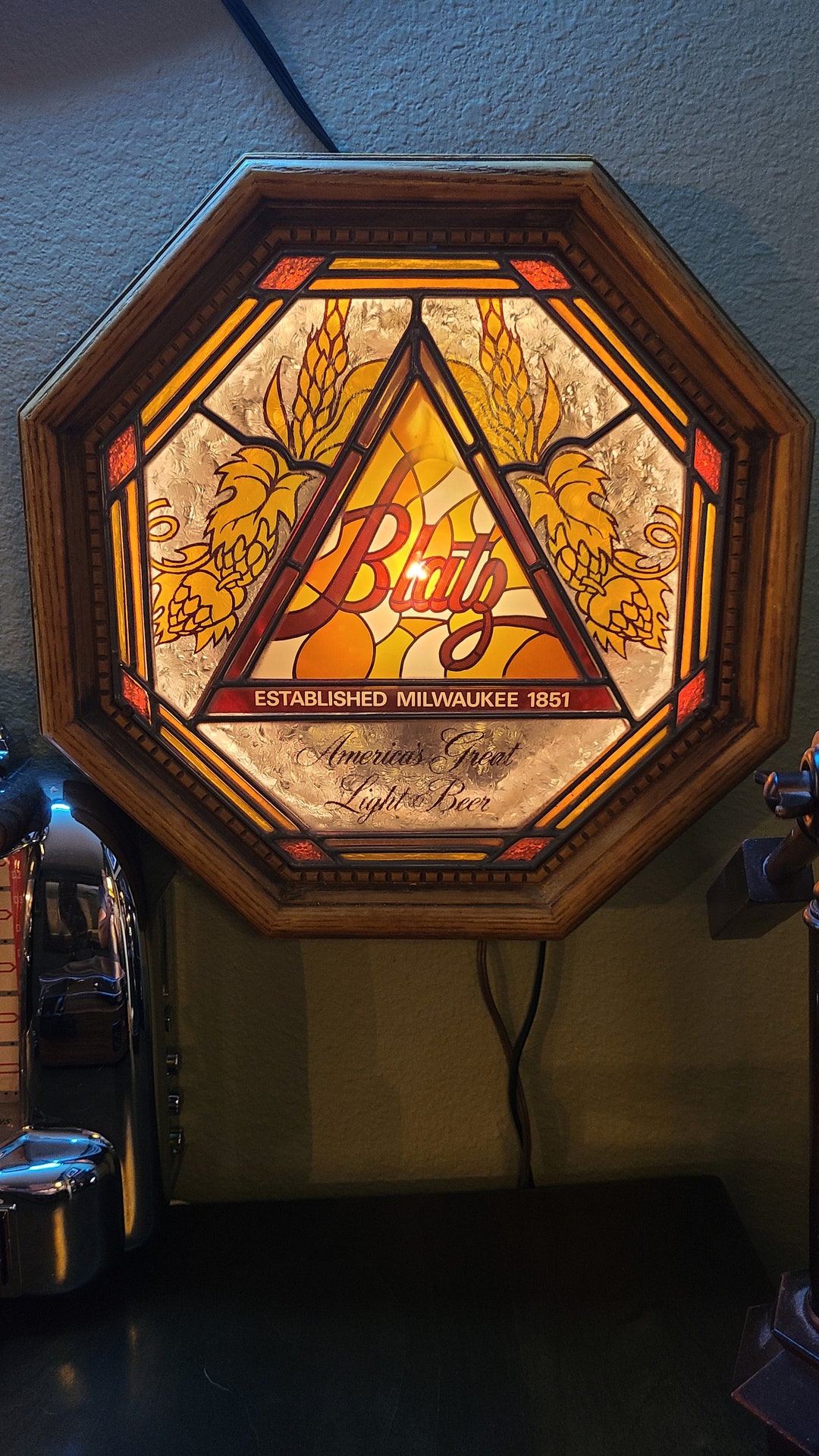 Vintage 1978 Blatz Beer stained Glass Plastic Etsy