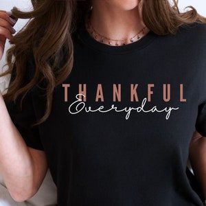 Dankbares Alltagsshirt, Dankbares Shirt, Dankbares Shirt, Dankbares Shirt, Danksagungsshirt, Gesegnetes Shirt