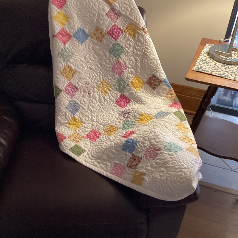 Pharmacy Pastel Pattern Print Quilt