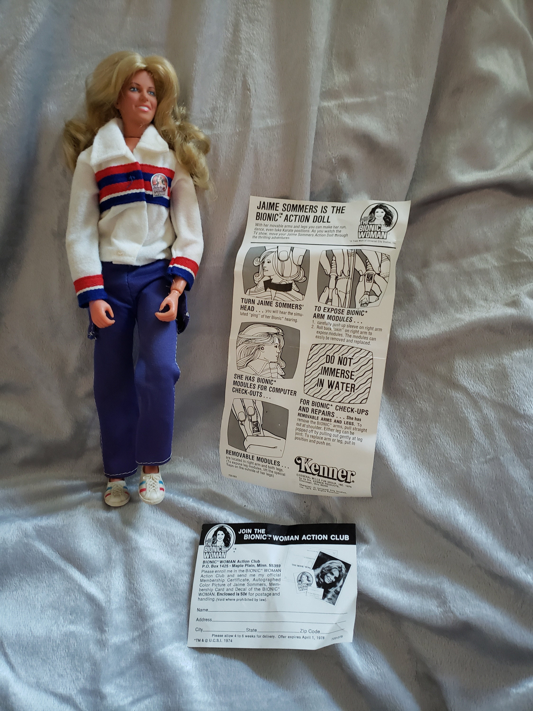 Bionic Woman Jaime Sommers Original Outfit, Purse & Accessories Kenner Doll  1976 General Mills H. K. Action Figure Six Million Dollar Man -  Israel