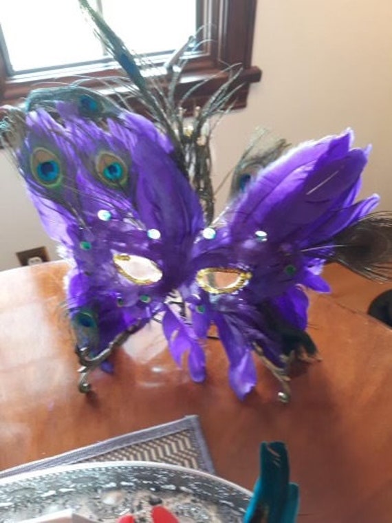 Vintage  Purple Feathered  Masquerade Masks (set … - image 10