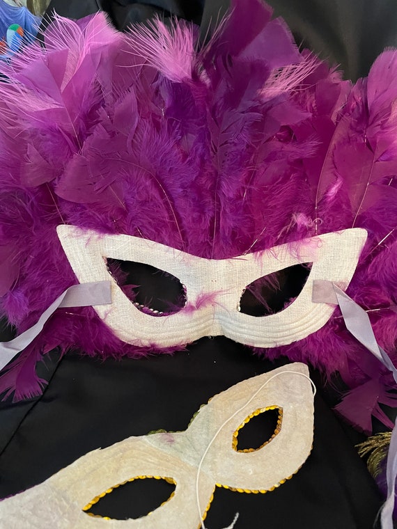 Vintage  Purple Feathered  Masquerade Masks (set … - image 6