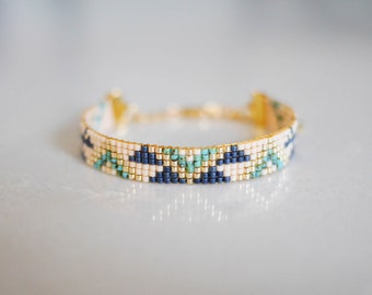 Mayan bracelet with 24k fine gold beads, Miyuki beaded woven bracelet, Gift for her