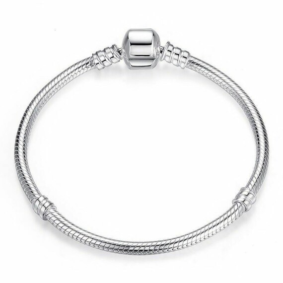 Empty charm bracelet deals