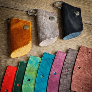 KORELLA Minimalist Key Holder, Key Organiser, Key Pouch, Handmade Key Case, Leather Key Holder, Leather Keychain, Key Fob, Keys Purse, Gift