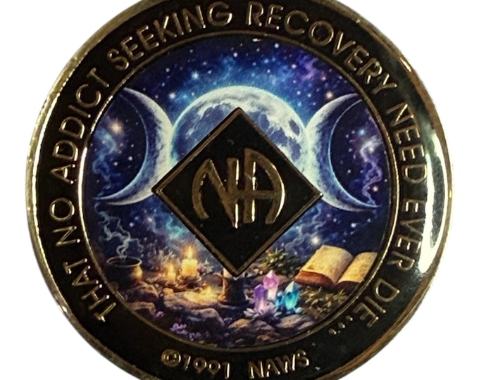 Triple Moon NA Recovery Token – Lunar Cycle Sobriety Chip with “That No Addict…” Back