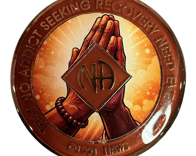 Praying Hands NA Recovery Token – Faith & Surrender Sobriety Coin with “That No Addict…” Back