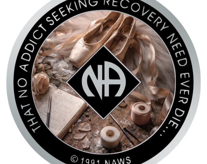 Ballet Slippers NA Recovery Medallion – Narcotics Anonymous Sobriety Chip (34mm)