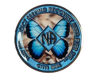 Butterfly NA Medallion – Custom Recovery Chip – Narcotics Anonymous Sobriety Token – Personalized Clean Time Gift