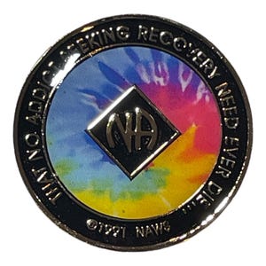 Narcotics Anonymous Medallion - Customizable Sobriety Medallion - Celebrate Recovery Milestones with personalized chip - tiedye na medallion