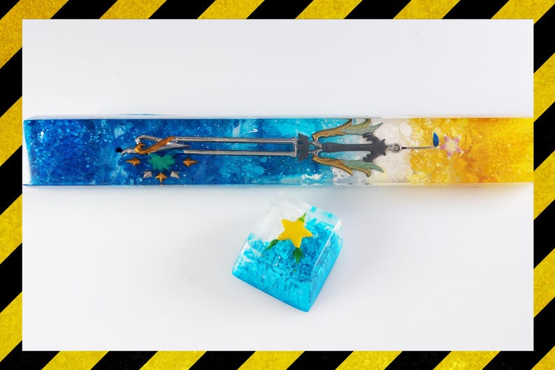 The Oathkeeper spacebar keycap resin, custom Sword King.dom Hearts spacebar keycap, resin keycap for mechanical keyboard