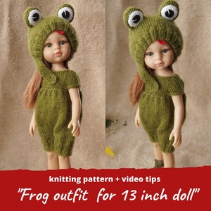 Puede incluir: Patrón de tejido y tutorial en video para un atuendo de rana para una muñeca de 33 cm. El atuendo es verde con un gorro de rana con ojos blancos y una boca roja.