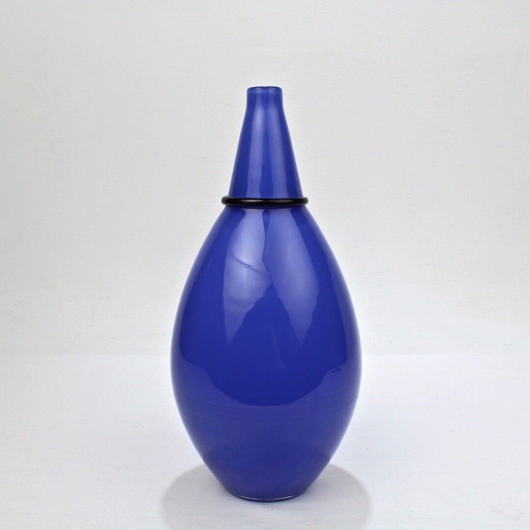 タリアピエトラとアンジェリンによるブルー ムラーノ ガラスの花瓶