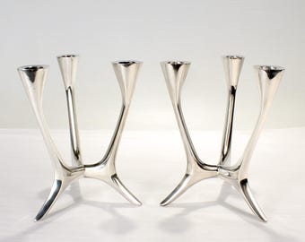 Par de candelabros Wilkens & Söhne de plata esterlina de mediados de siglo