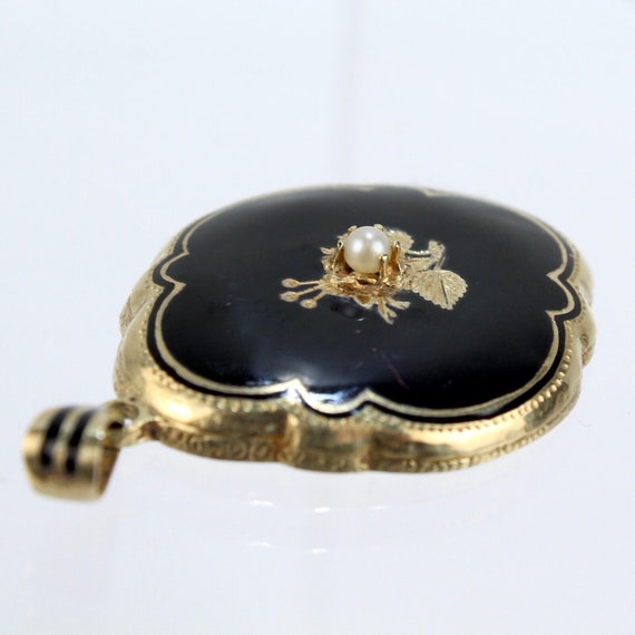 14 Karat Gold and Black Enamel Mourning Pendant -… - image 8