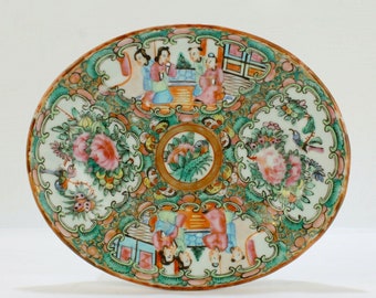 Oud of antiek Chinees roze medaillon porseleinen dienblad of kleine schotel