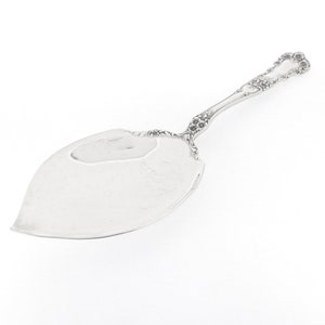Gorham Buttercup Pattern Sterling Silver Large Oyster Serving Spoon