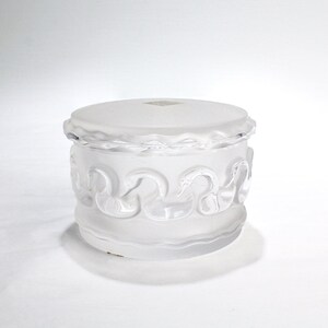 珍しい Lalique powder box - Etsy 日本 工芸品