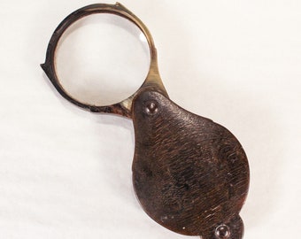 Antique 18th or Early 19th Century Horn Folding Magnifying Glass or Loupe