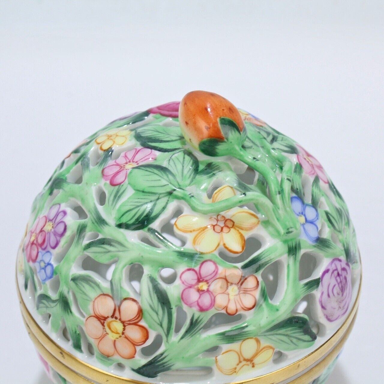 Vintage Estate Herend Porcelain Reticulated Potpourri Box