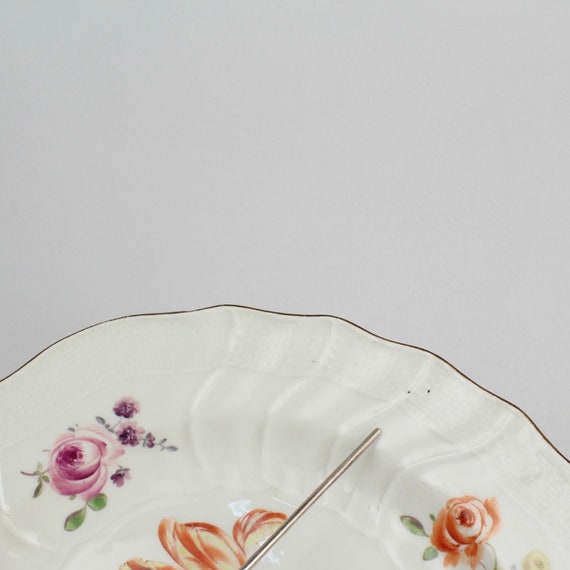 Antique 18th Century Meissen Porcelain Plate With Deutsche Blumen