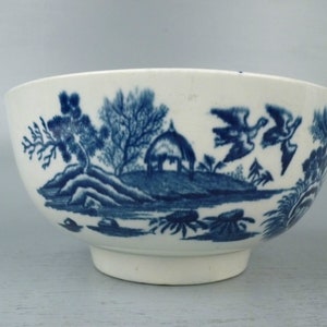 Diminutive Dr Wall Period 18C Worcester Porcelain Bowl - English Caughley