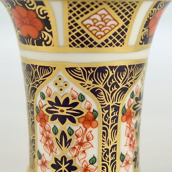 花瓶  Crown Derby ロイヤルクラウンダービー ポジー 花瓶 フラワーベース 一輪挿し