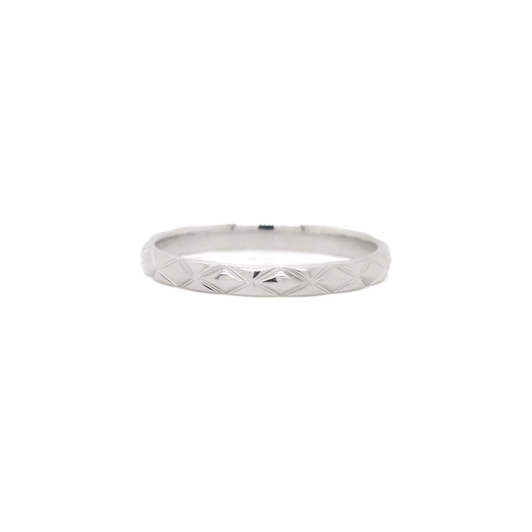 Signed Chanel Platinum Matalasse Quilt Thin Band Ring by Lorenz