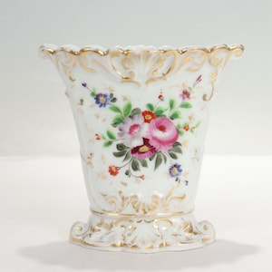 Antique Old Paris or Vieux Paris Porcelain Fan Shaped Vase