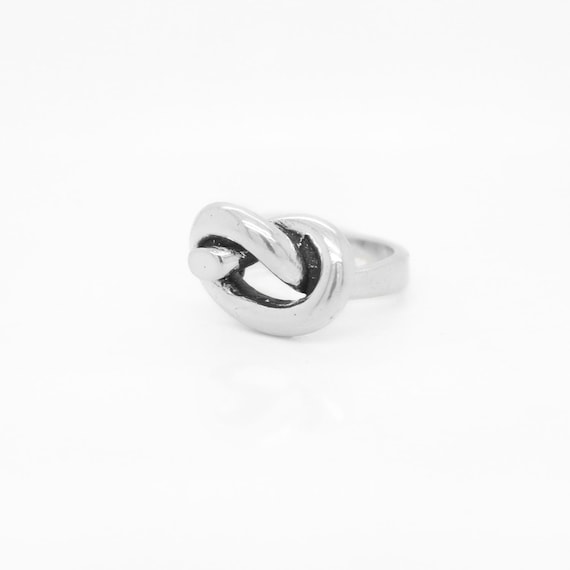 Vintage Puig Doria Sterling Silver Pretzel Knot Band Ring