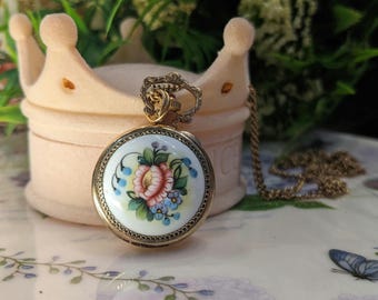 Vintage Women's Mechanical Watch Chaika – Guilloche Enamel – Gold-Plated AU