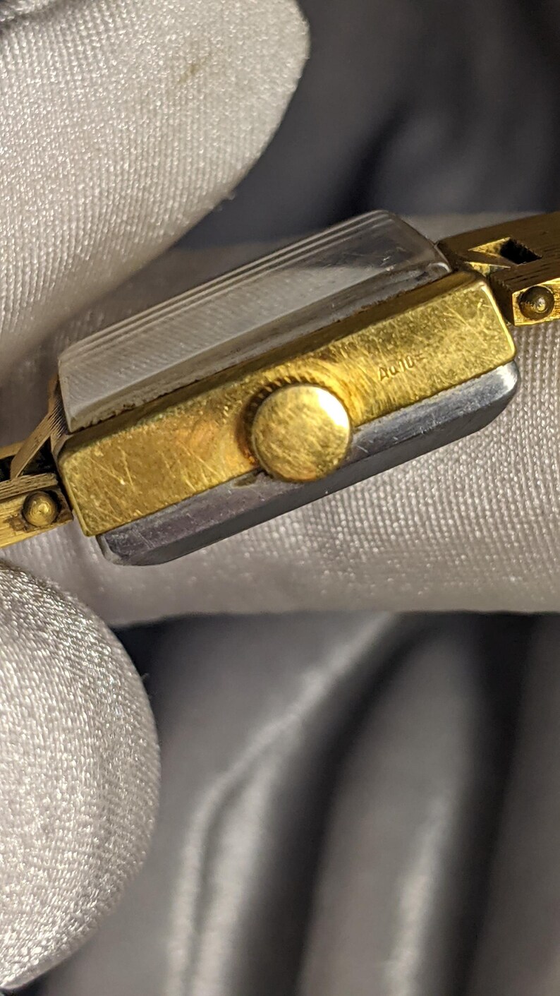 Vintage Soviet Chaika Watch, 17 Jewels, Gold Plated Case & Bracelet, USSR Women's Watch image 5