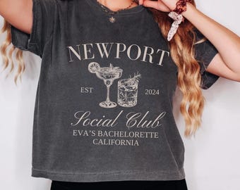 Custom Bachelorette Party Crop Top, Comfort Colors Crop Shirt, Custom Crop Shirt, Custom Text T shirt, Bride T-shirt, Cocktail Social Club