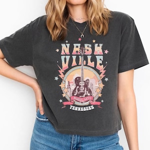Nashville Comfort Colors Crop Top, Country Music Shirt, Tennessee Country Concert Outfit, Vintage Western Tee, Retro Guitar Graphic Shirt