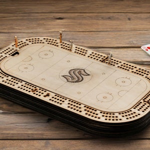 Hockey Crabbage Board: Benutzerdefiniertes Brett, fügen Sie Ihr Logo oder Team hinzu, hölzernes Cribbage Board, Geschenk