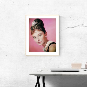 Audrey Hepburn Breakfast at Tiffany&#39;s