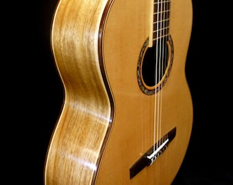 Chitarra classica con corde in nylon fatta a mano Blueberry