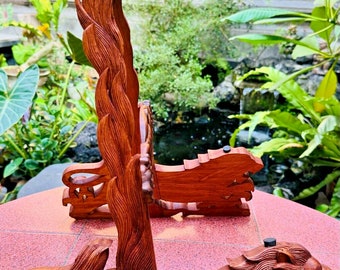Soporte de guitarra de madera de león hecho a mano: soporte para guitarra acústica y eléctrica
