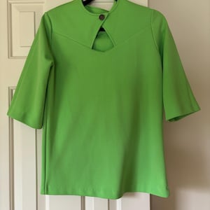 Vintage Top 1960s 1970s Lime Green 3/4 Sleeve Mod Shirt