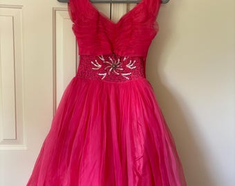 Abito vintage mozzafiato rosa acceso stile retrò Barbie, abito da ballo, abito da festa con perline in vita