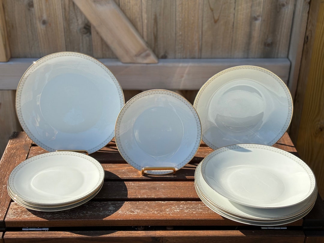 Hutschenreuther Selb LHS Bavaria Germany Dishes 10 Piece Set Vintage Mid Century Modern Gold
