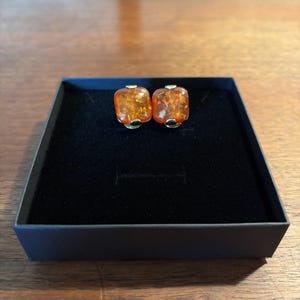 Vintage Gold Tone Clip On Earrings
