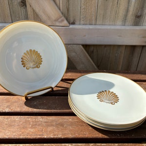 Georges Briard Plates Set of 4 Vintage Mid Century Modern Coquille D&#39;Or Gold Sea Shell on White Retro 1950s 1960s Lunch or Dessert Plate