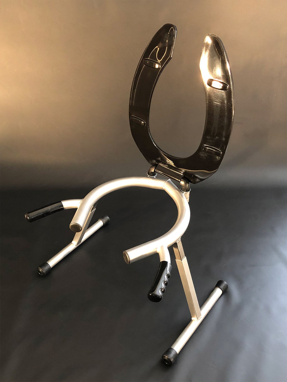 Queening and Rim Chair With Vinyl Pillow Etsy